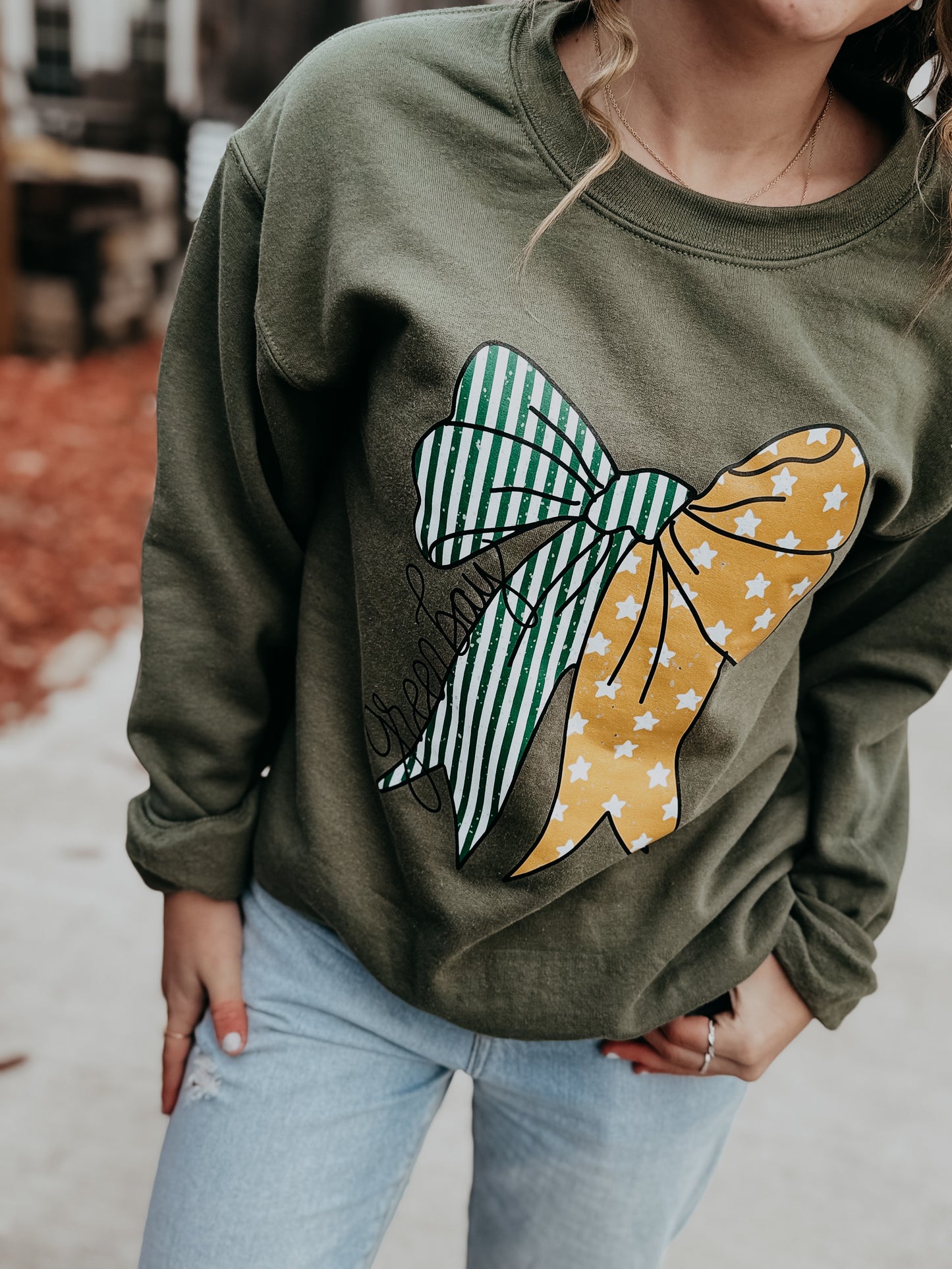 Cute Bow Green Bay Crew